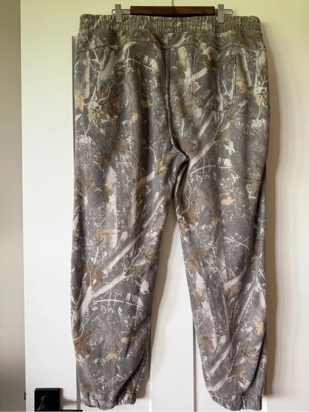 Abercrombie & Fitch Gray Camouflage Jogger Pants with Tan Accents